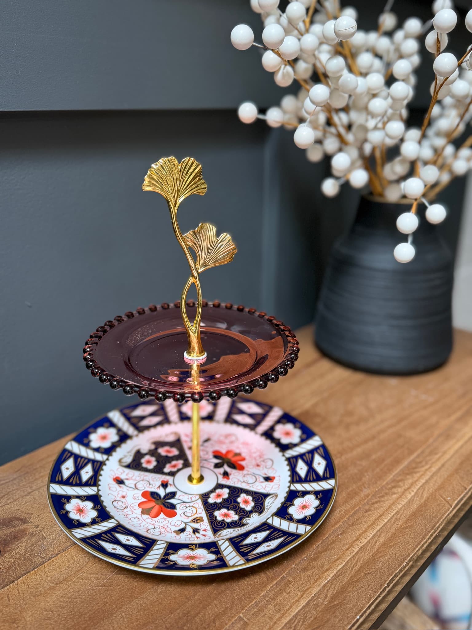 ✨🌑 Moody Derby Imari Stand